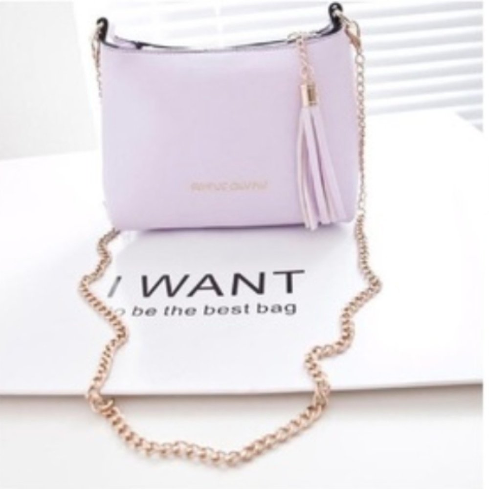 Small Lavender Cross Body Bag with gold link strap